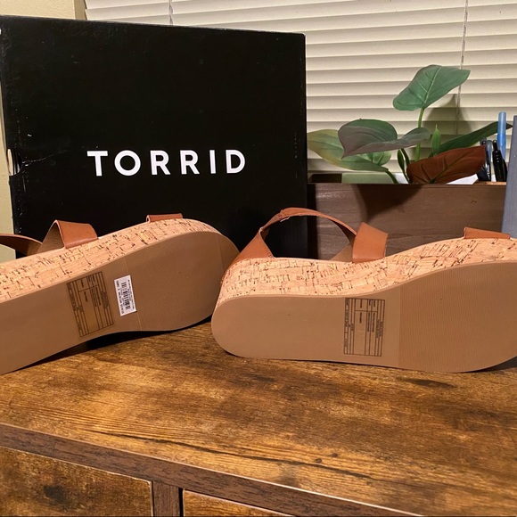 Torrid Sandals New In Box - Picture 5 of 10